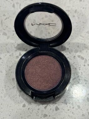 MAC cosmetics TRAX